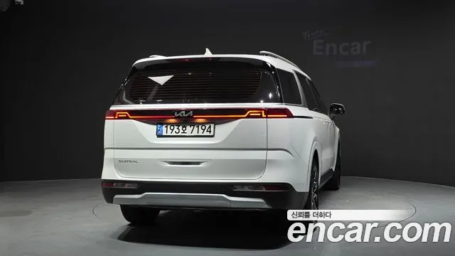 Kia Carnival 2022 thumb 4