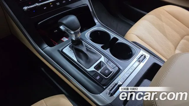 Kia Carnival 2022 thumb 9