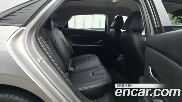 Hyundai Avante 2020 thumb 12