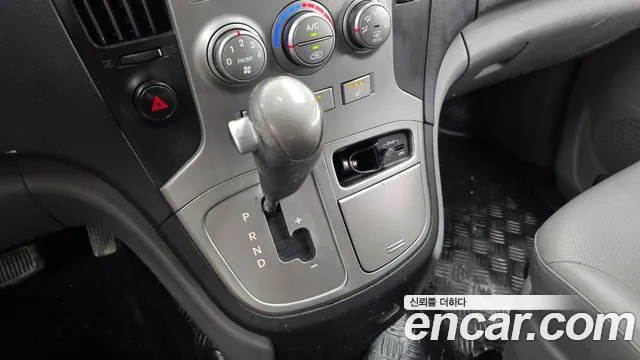 Hyundai Starex 2014 thumb 9