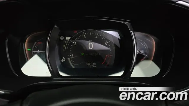 Renault-KoreaSamsung Koleos 2021 thumb 8