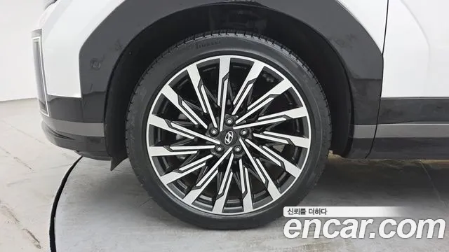 Hyundai Santa Fe 2024 thumb 5