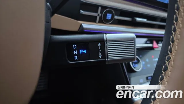 Hyundai Santa Fe 2024 thumb 9