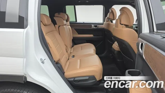 Hyundai Santa Fe 2024 thumb 12