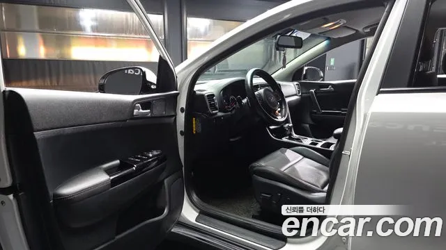 Kia Sportage 2016 thumb 10
