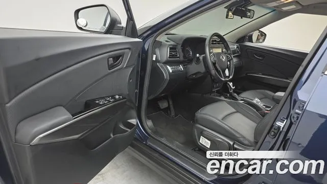 KG_Mobility_Ssangyong TIBOLI 2020 thumb 10