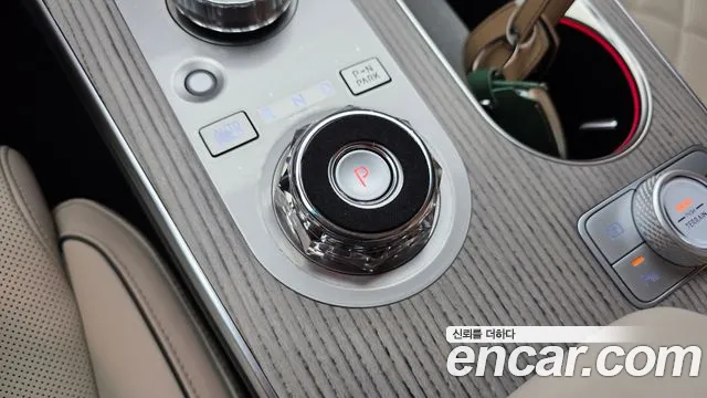 Genesis GV80 2025 thumb 9