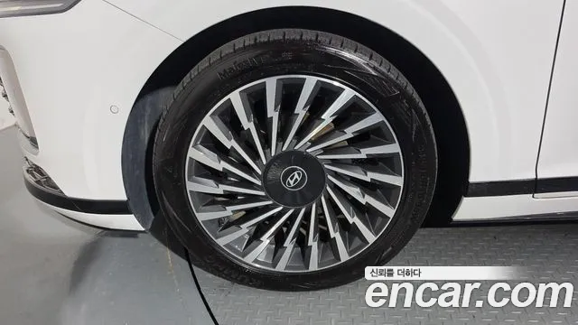 Hyundai Grandeur 2024 thumb 4