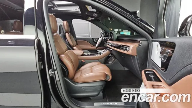 Lincoln Aviator 2024 thumb 11