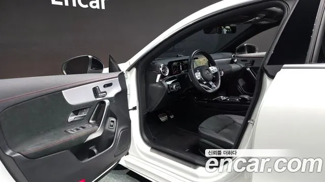 Mercedes-Benz CLA 2023 thumb 10