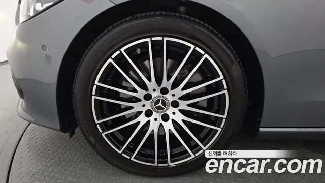 Mercedes-Benz C-Класс 2023 thumb 5