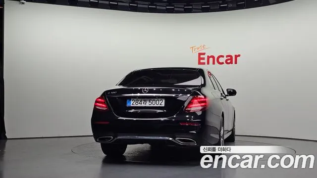 Mercedes-Benz E-Класс 2019 thumb 4