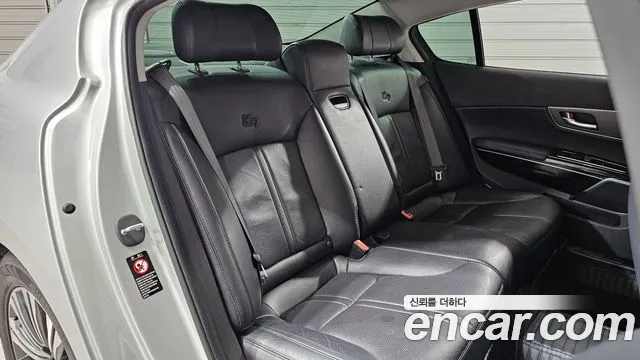Kia K9 2013 thumb 12