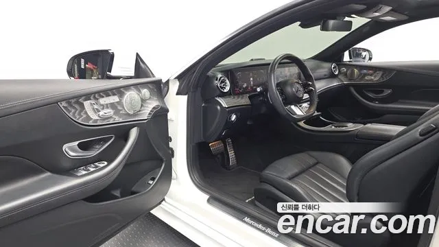 Mercedes-Benz E-Класс 2022 thumb 9