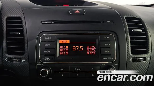 Kia K3 2013 thumb 12