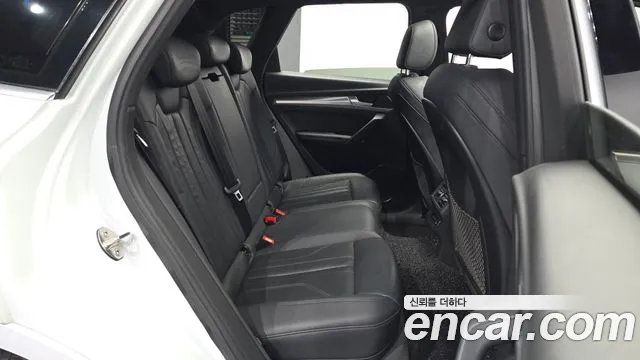 Audi Q5 2020 thumb 11