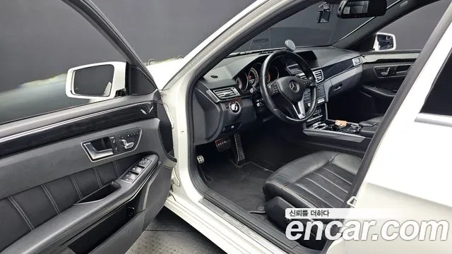 Mercedes-Benz E-Класс 2016 thumb 10
