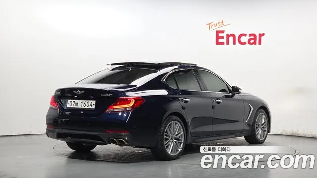 Genesis G70 2019 thumb 2