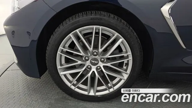 Genesis G70 2019 thumb 5