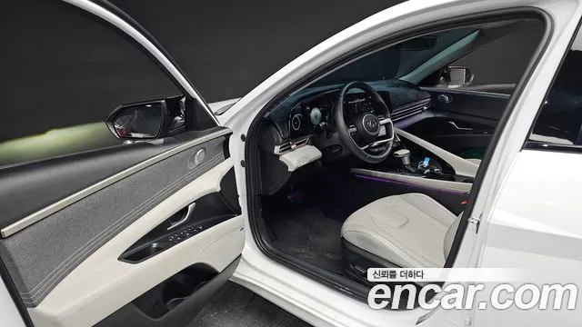 Hyundai Avante 2022 thumb 10