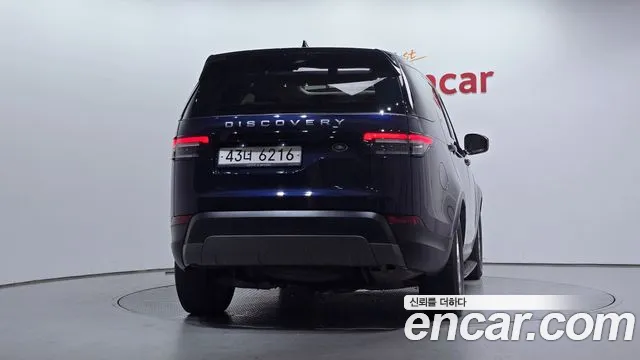 Land Rover Discovery 2018 thumb 4