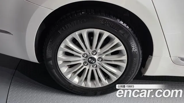 Kia K7 2014 thumb 4