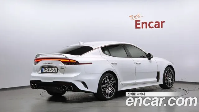 Kia Stinger 2021 thumb 2