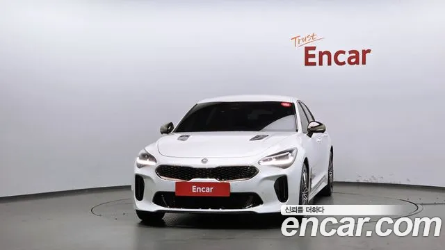 Kia Stinger 2021 thumb 3