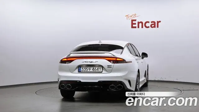 Kia Stinger 2021 thumb 4
