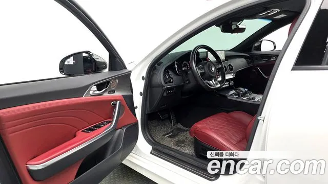 Kia Stinger 2021 thumb 10