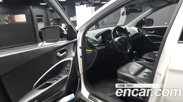 Hyundai Santa Fe 2013 thumb 10