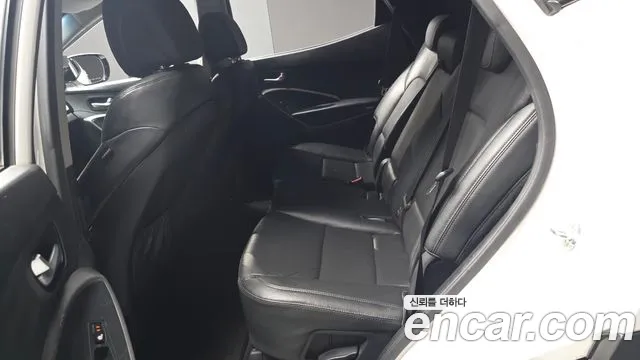 Hyundai Santa Fe 2013 thumb 11
