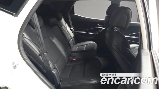 Hyundai Santa Fe 2013 thumb 12