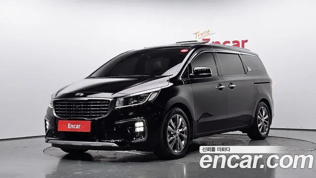 Kia Carnival 2018 thumb 11