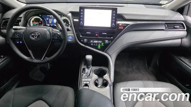Toyota Camry 2024 thumb 7