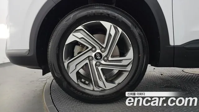 Hyundai Santa Fe 2021 thumb 5