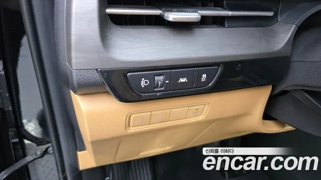 Kia Carnival 2021 thumb 12