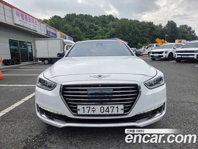 Genesis G90 2016 thumb 3