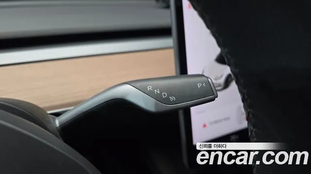 Tesla Model 3 2021 thumb 9