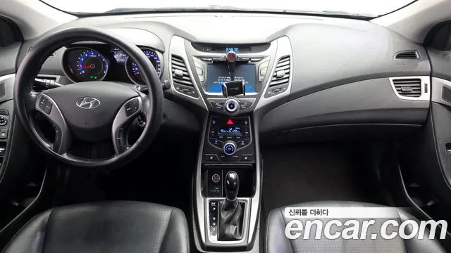 Hyundai Avante 2013 thumb 7