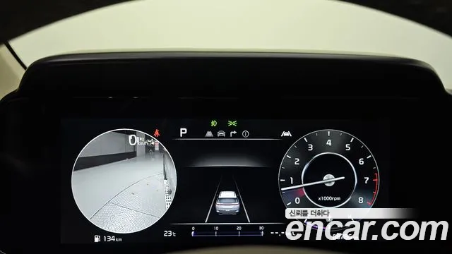 Kia Carnival 2023 thumb 8