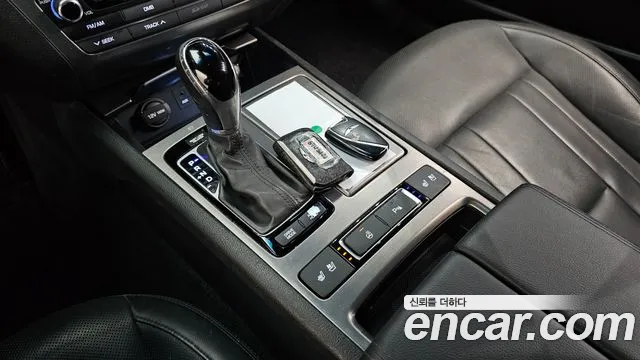 Hyundai Genesis 2015 thumb 9