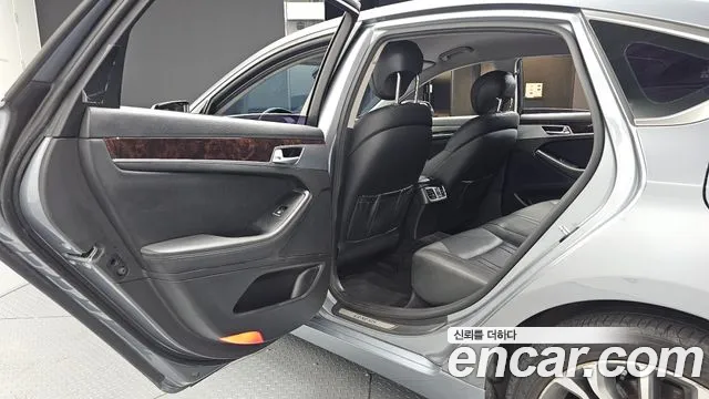 Hyundai Genesis 2015 thumb 12