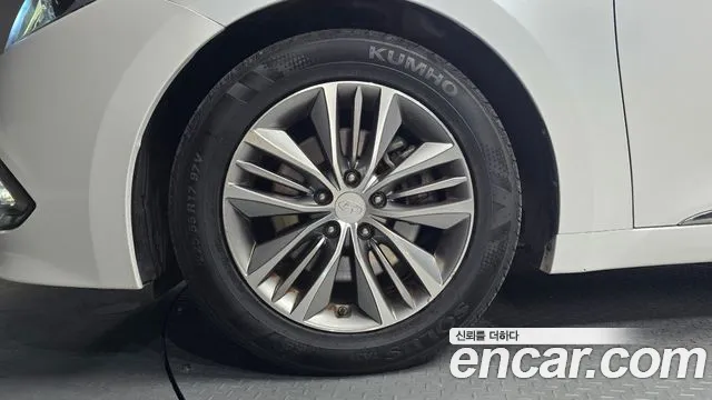 Hyundai Grandeur 2015 thumb 5