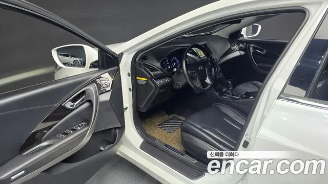 Hyundai Grandeur 2015 thumb 11
