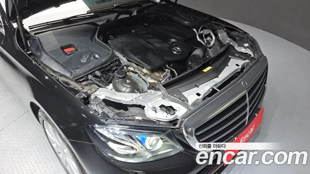 Mercedes-Benz E-Класс 2020 thumb 6