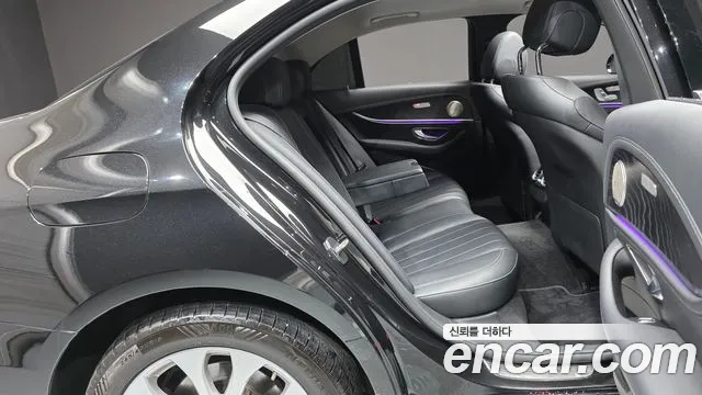 Mercedes-Benz E-Класс 2020 thumb 11