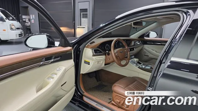 Genesis G90 2021 thumb 10