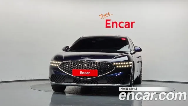 Genesis G90 2022 thumb 3