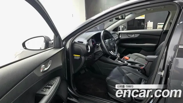 Kia K3 2019 thumb 10